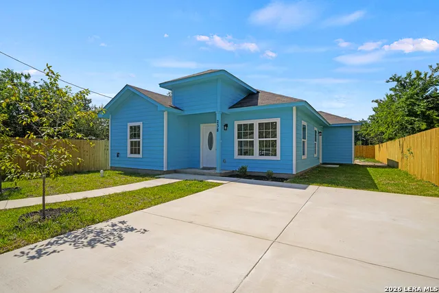 238 Bundy San Antonio, TX 78220