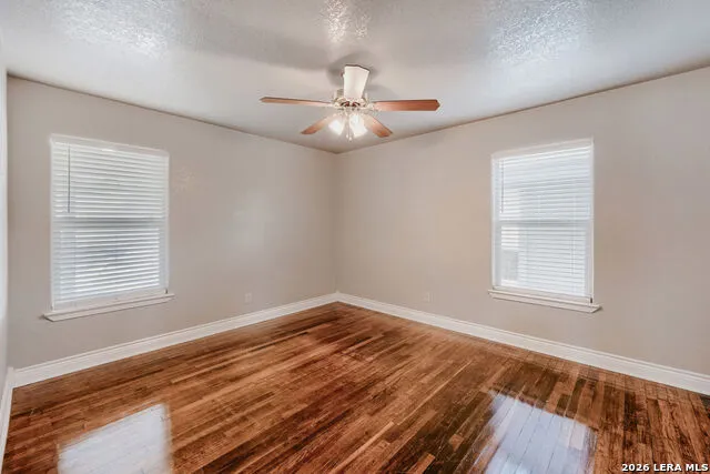 1211 BISHOP ST San Marcos, TX 78666