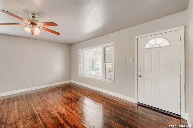 1211 BISHOP ST San Marcos, TX 78666