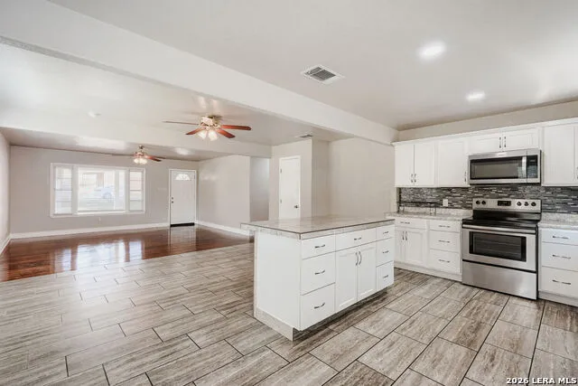 1211 BISHOP ST San Marcos, TX 78666