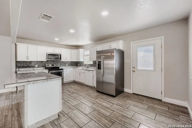 1211 BISHOP ST San Marcos, TX 78666