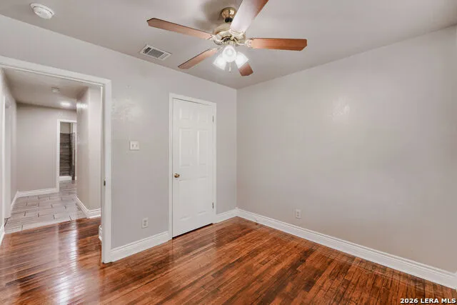 1211 BISHOP ST San Marcos, TX 78666
