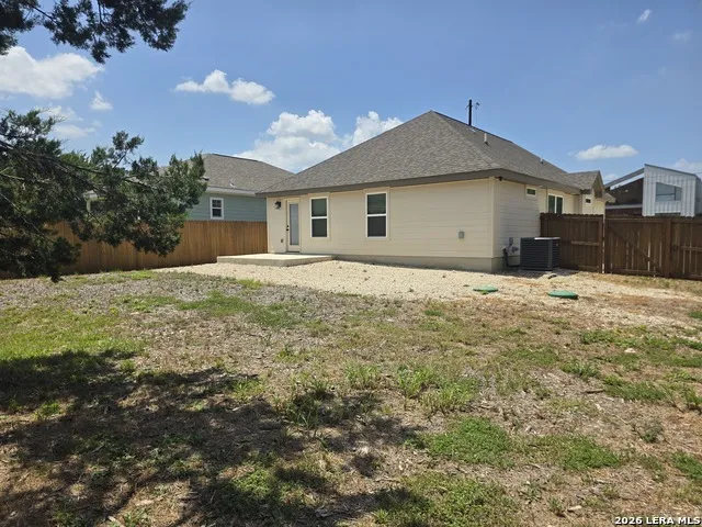 1746 BLUERIDGE DR Canyon Lake, TX 78133