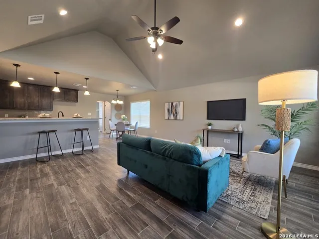 1746 BLUERIDGE DR Canyon Lake, TX 78133