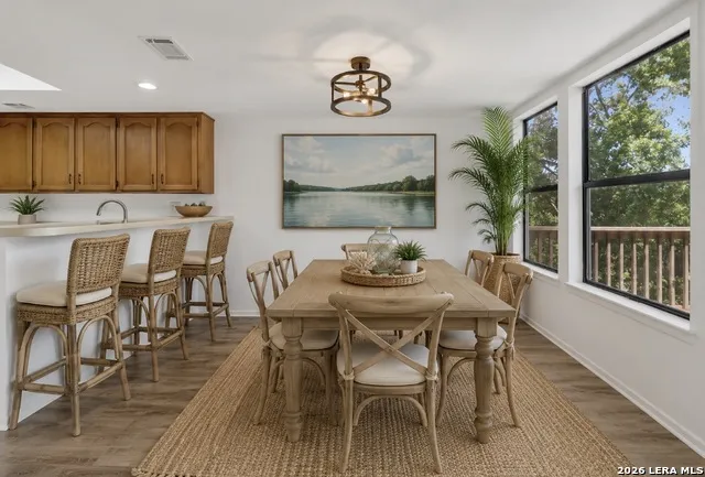 1043 BARBARA DR ## A4 Canyon Lake, TX 78133