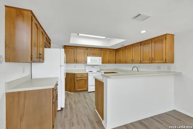 1043 BARBARA DR ## A4 Canyon Lake, TX 78133