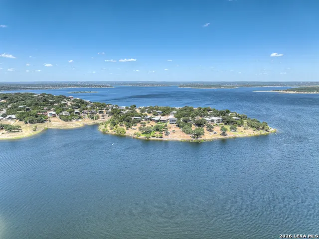 1043 BARBARA DR ## A4 Canyon Lake, TX 78133