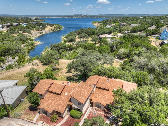 1043 BARBARA DR ## A4 Canyon Lake, TX 78133
