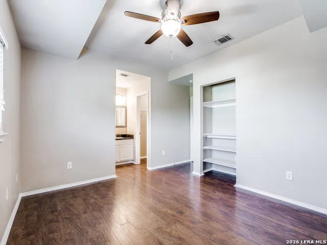 3202 EISENHAUER RD #101 San Antonio, TX 78209