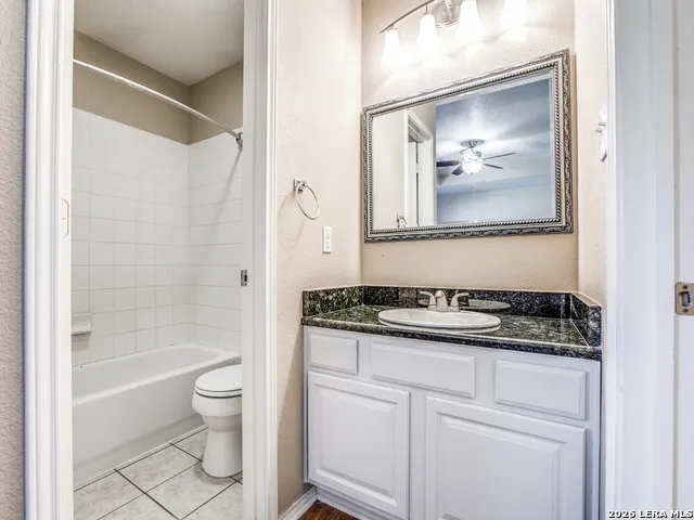 3202 EISENHAUER RD #101 San Antonio, TX 78209