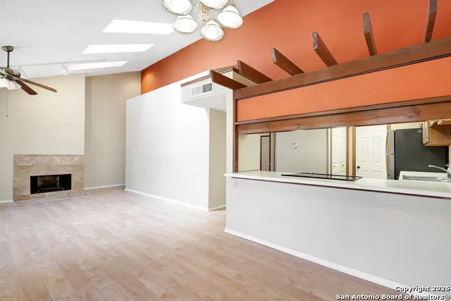 8633 Datapoint #224 San Antonio, TX 78229