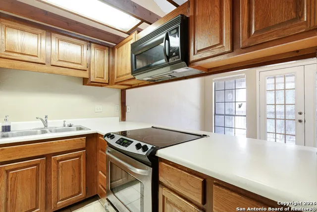 8633 Datapoint #224 San Antonio, TX 78229