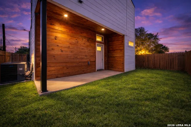 511 Sharer #1 San Antonio, TX 78208