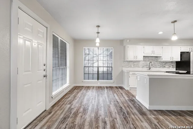 8611 Datapoint Dr #43 San Antonio, TX 78229