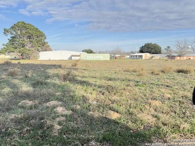 000 School ST. Pleasanton, TX 78064