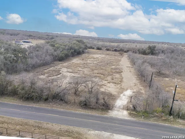 14119 Wheeler Rd Atascosa, TX 78002