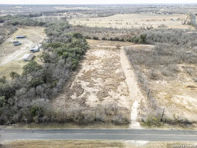 14119 Wheeler Rd Atascosa, TX 78002