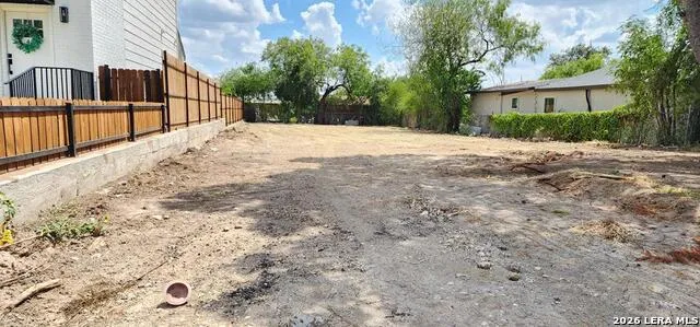1848 Olive St Eagle Pass, TX 78852