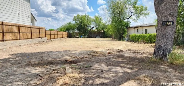 1848 Olive St Eagle Pass, TX 78852