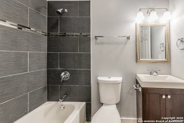 2305 PINN RD Unit 5 San Antonio, TX 78227