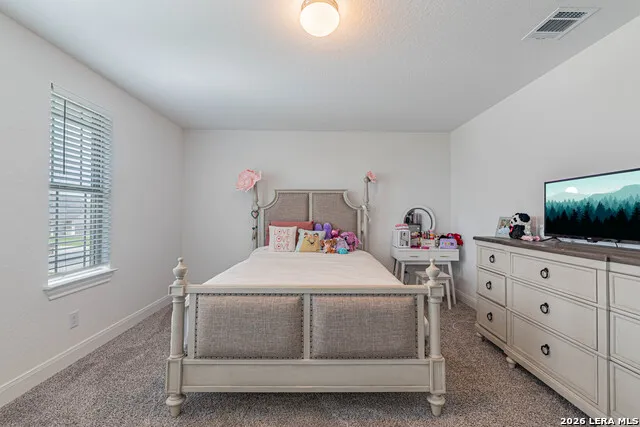 109 WILLOW OAK TRL Floresville, TX 78114