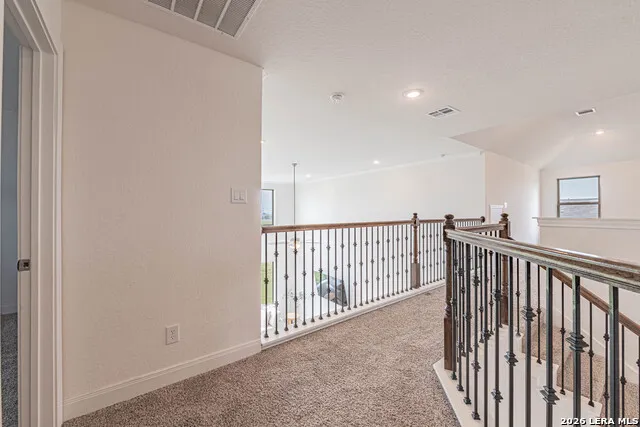 109 WILLOW OAK TRL Floresville, TX 78114