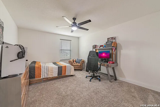 109 WILLOW OAK TRL Floresville, TX 78114