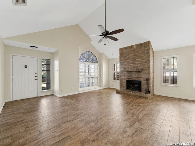 21142 Sierra Crest San Antonio, TX 78259