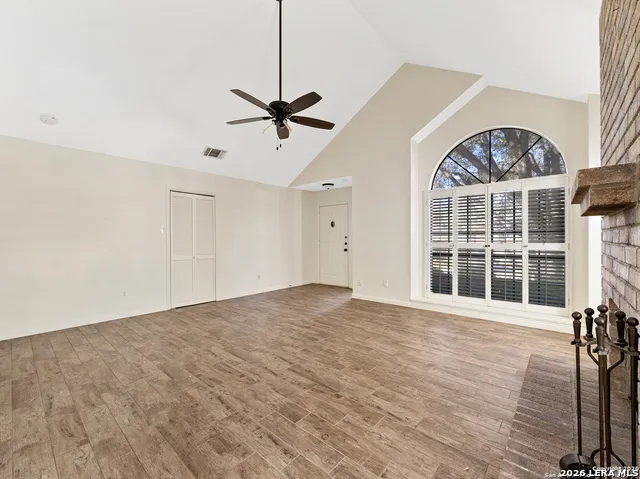 21142 Sierra Crest San Antonio, TX 78259