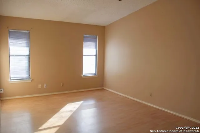 4222 CLEAR LAKE DR San Antonio, TX 78217