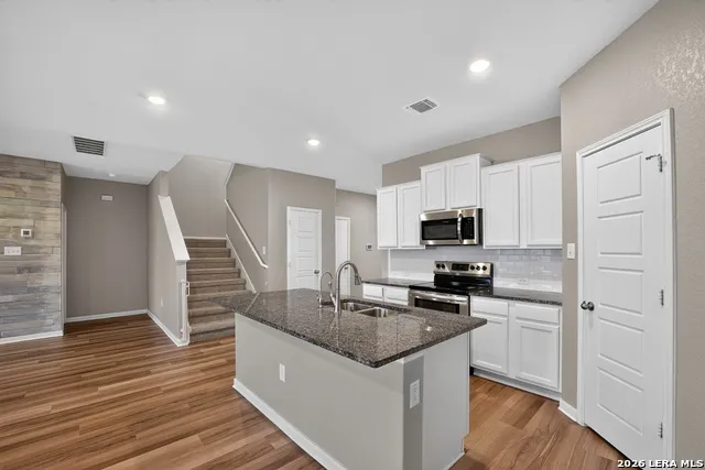 2130 Silver Maple New Braunfels, TX 78130