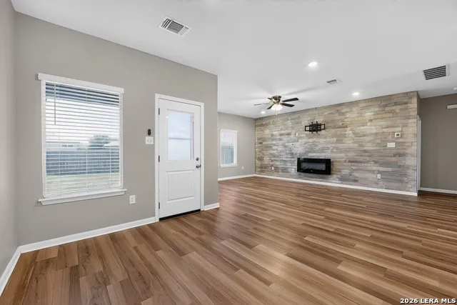 2130 Silver Maple New Braunfels, TX 78130