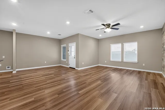 2130 Silver Maple New Braunfels, TX 78130