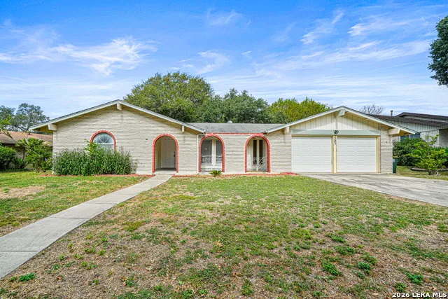 303 CORDOBA DR Universal City, TX 78148