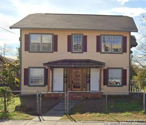 632 RIGSBY AVE Unit 4
