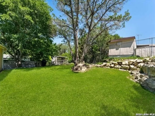 735 Green Castle Canyon Lake, TX 78133