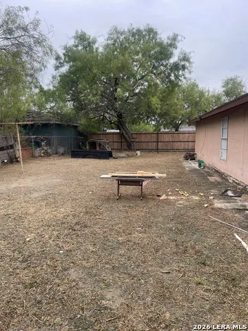 3222 Yucca Loop Eagle Pass, TX 78852