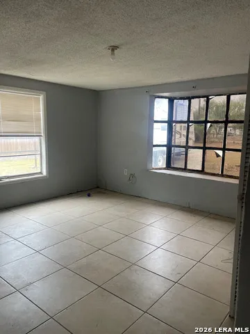 3222 Yucca Loop Eagle Pass, TX 78852