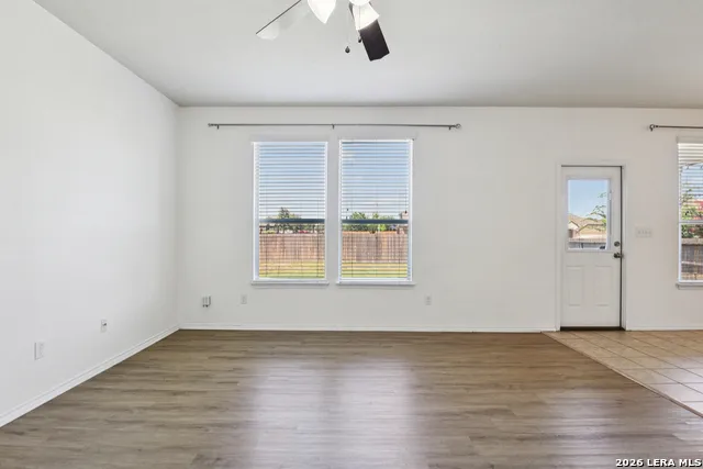 3628 Lazy Diamond Selma, TX 78154