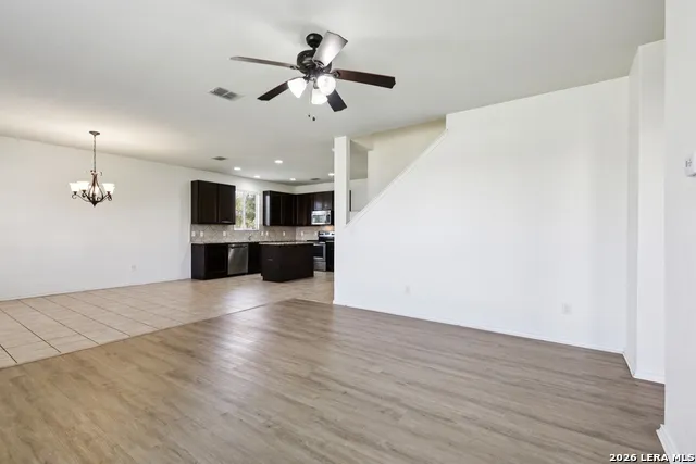 3628 Lazy Diamond Selma, TX 78154