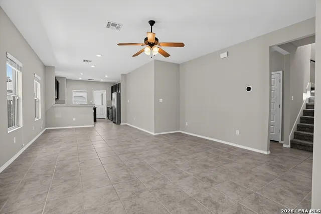 5502 DANIEL WAY St Hedwig, TX 78152
