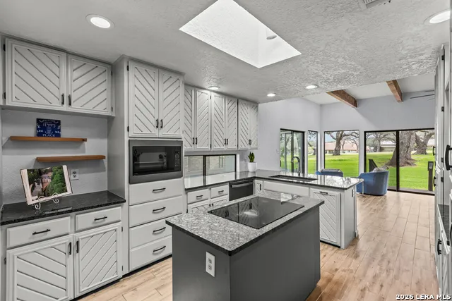 29342 RIDGEVIEW TRL Boerne, TX 78015
