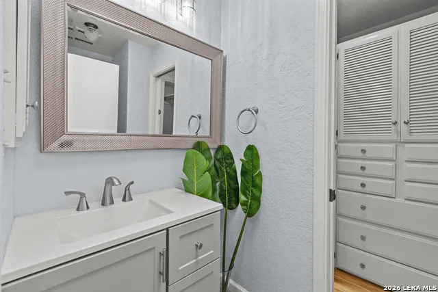 29342 RIDGEVIEW TRL Boerne, TX 78015