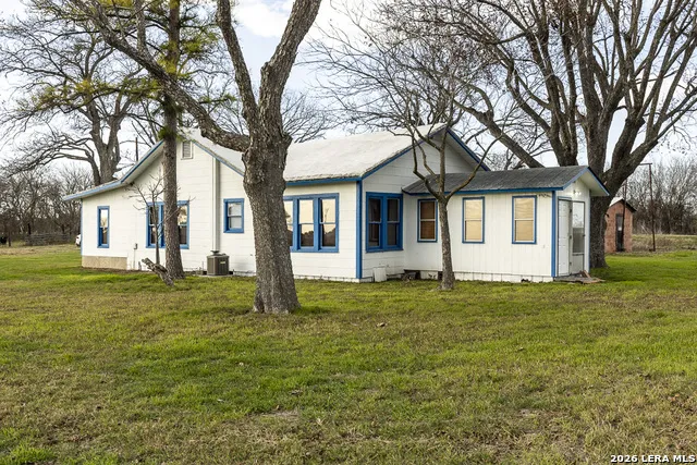 825 FM 5714 LaCoste, TX 78039