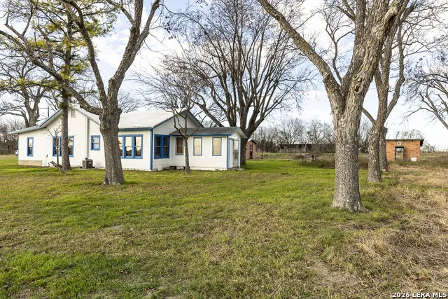 825 FM 5714 LaCoste, TX 78039