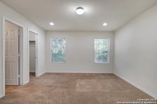 7823 KINGSBURY WOOD Unit 4 San Antonio, TX 78240