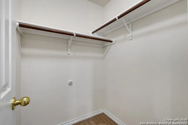 7823 KINGSBURY WOOD Unit 4 San Antonio, TX 78240