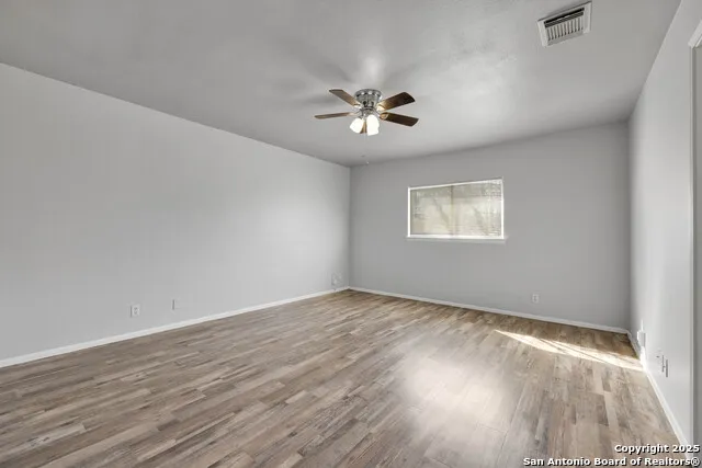 7011 Autumn Park San Antonio, TX 78249