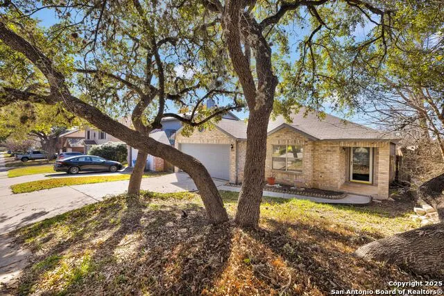 7011 Autumn Park San Antonio, TX 78249