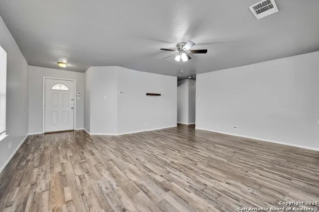 7011 Autumn Park San Antonio, TX 78249